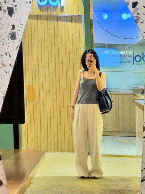 HannieChan0's tweet photo. Tìm mối quan hệ k ràng buộc  Chỉ cần có nhu cầu thì liên lạc https://t.co/zROIkMTNOa