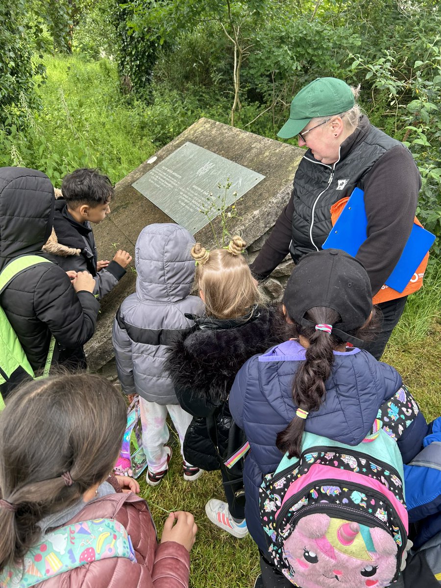 Comet class tweet media