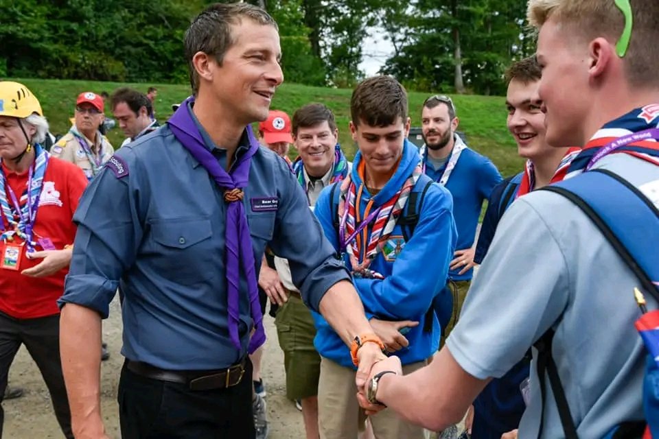 Mu_Khalidd_'s tweet photo. Happy birthday @BearGrylls .. wishing to see you soon in Egypt..🙏🏻✨✨✨🎉 https://t.co/9cS0ACftW7