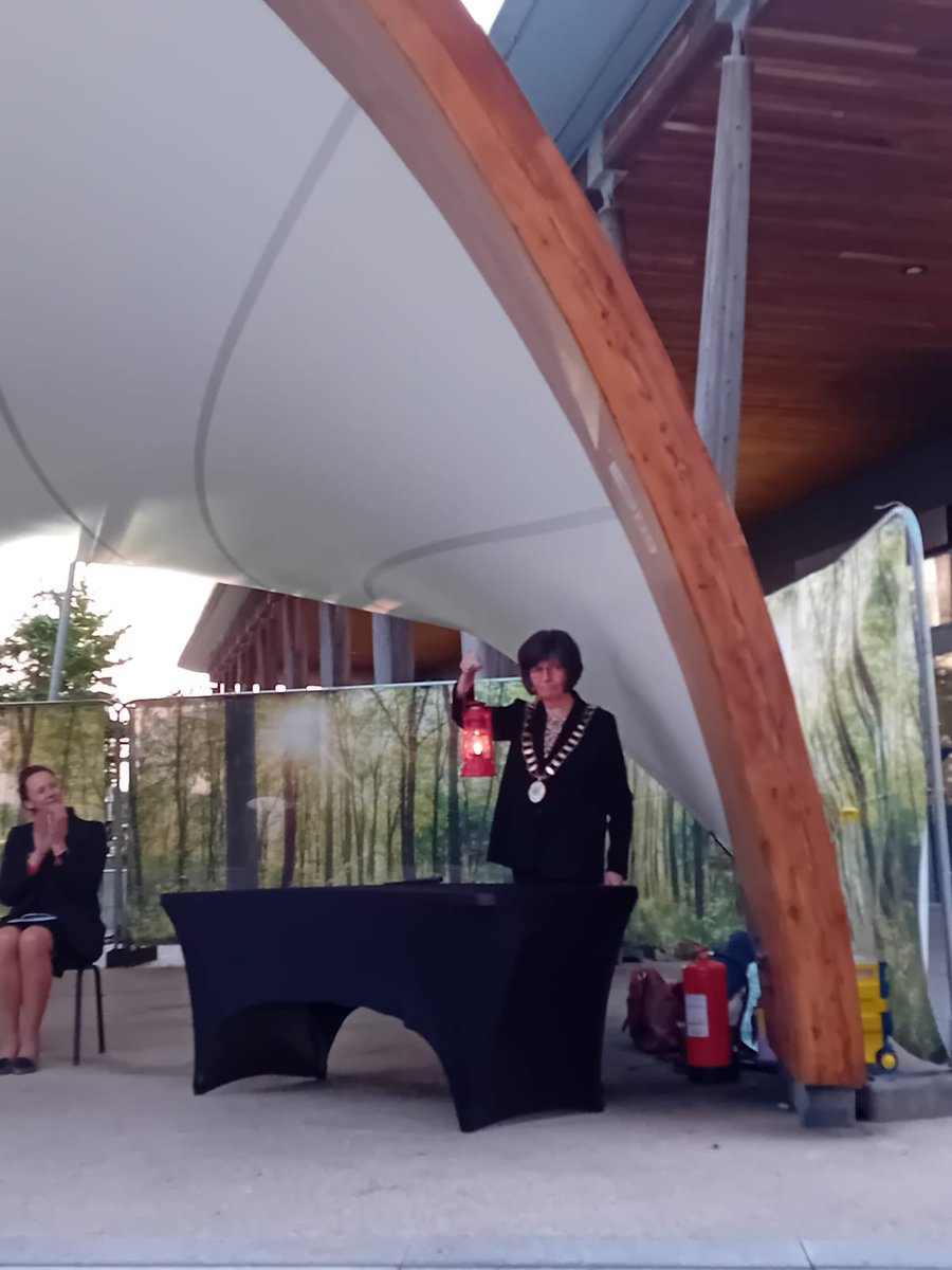 Bracknell Town Mayor tweet media