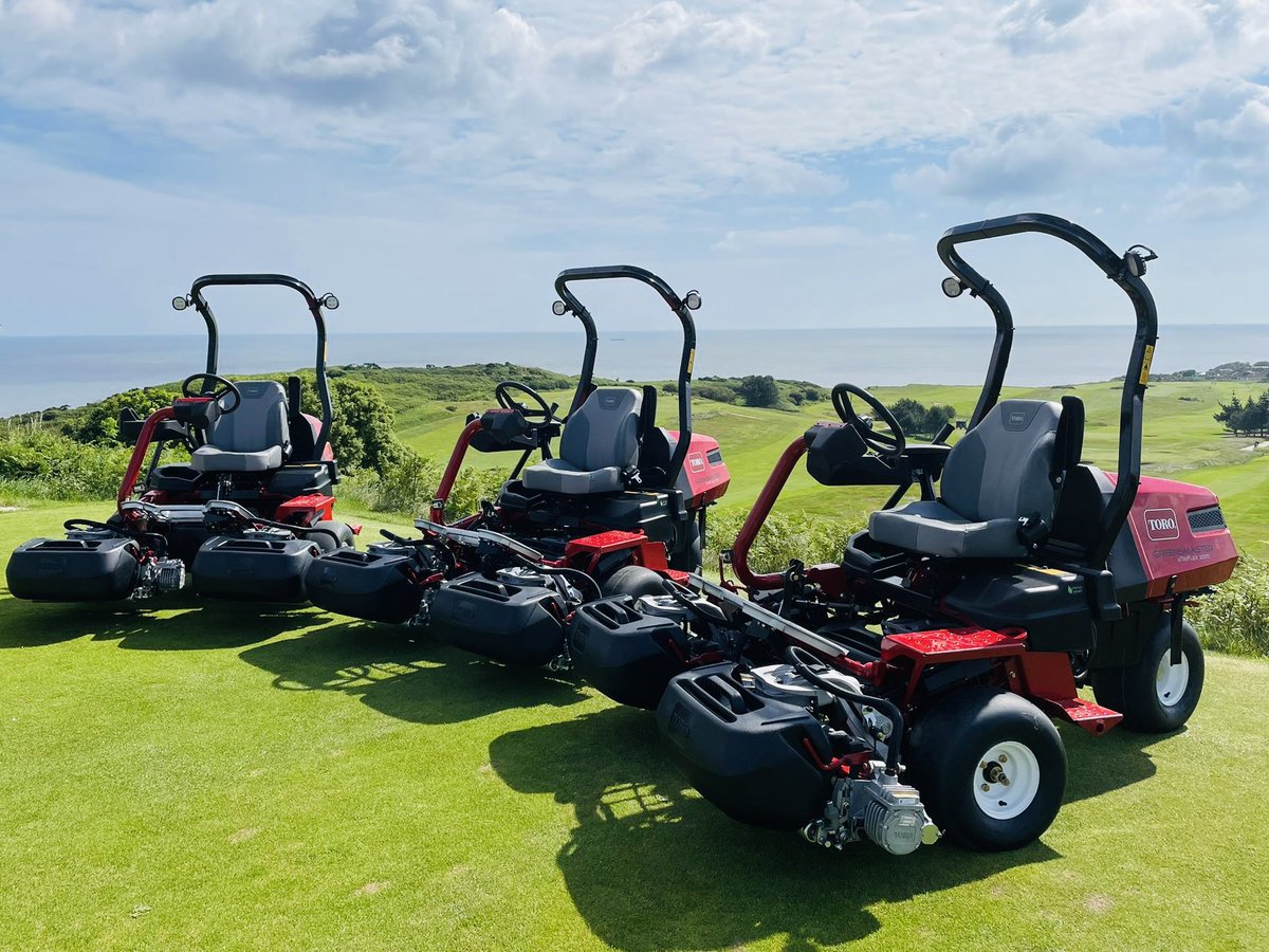 Danny Lake tweet media