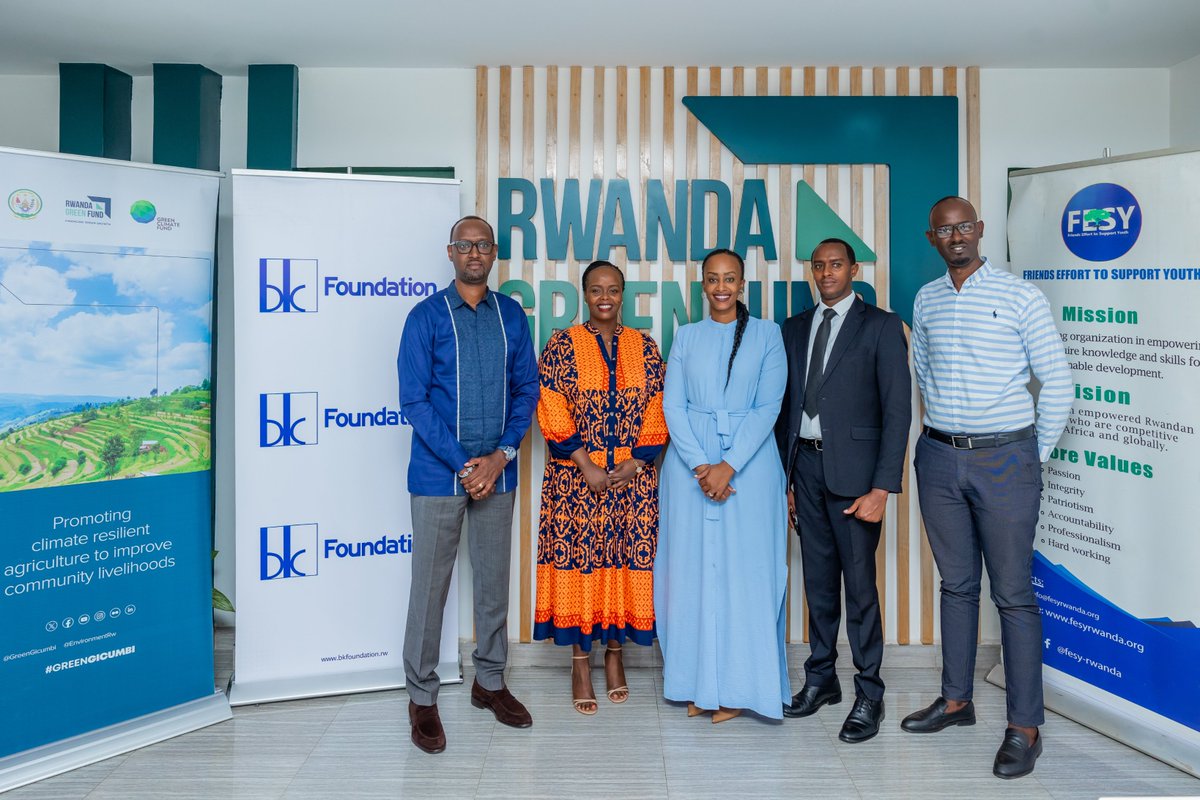 Twishimiye cyane kuba umwe mu bafatanyabikorwa bazungukira mu bufatanye bwashyizweho umukono uyu munsi hagati ya <a href="/GreenFundRw/">Rwanda Green Fund</a> na <a href="/BKFoundation_/">BK Foundation</a>. 

Ubu bufatanye buzatuma abagenerwabikorwa bacu barimo urubyiruko rwo muri <a href="/GicumbiDistrict/">Gicumbi District</a> bongererwa ubumenyi kuri servisi z'imali.