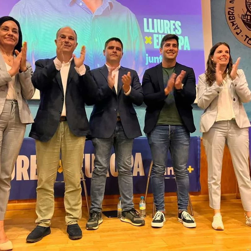 Junts per Jesús tweet media