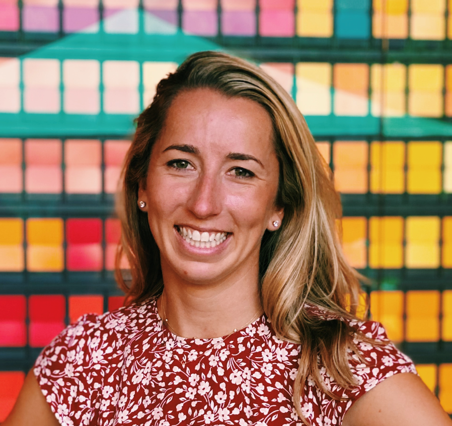 Kelly will make an appearance during the ROCK Group visit next week: "As a junior orthopaedic surgery resident, it has been an invaluable opportunity to work in the lab with these specimens. The experience has helped further my interest in pediatric orthopaedics!"