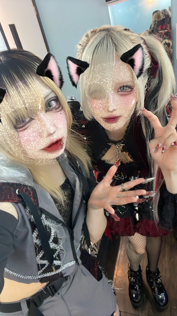 mikoto_GoG's tweet photo. なんとお声掛け頂いて
お写真撮らせて頂きました📸❕
かわいすぎてあたふたしましたよほんとに…
反応完全に「ｸﾛﾙﾁｬﾝｯｯｯｯ!?」でしたw

これから是非仲良くしてください😭👍🏻 https://t.co/T3sSuxOZrs