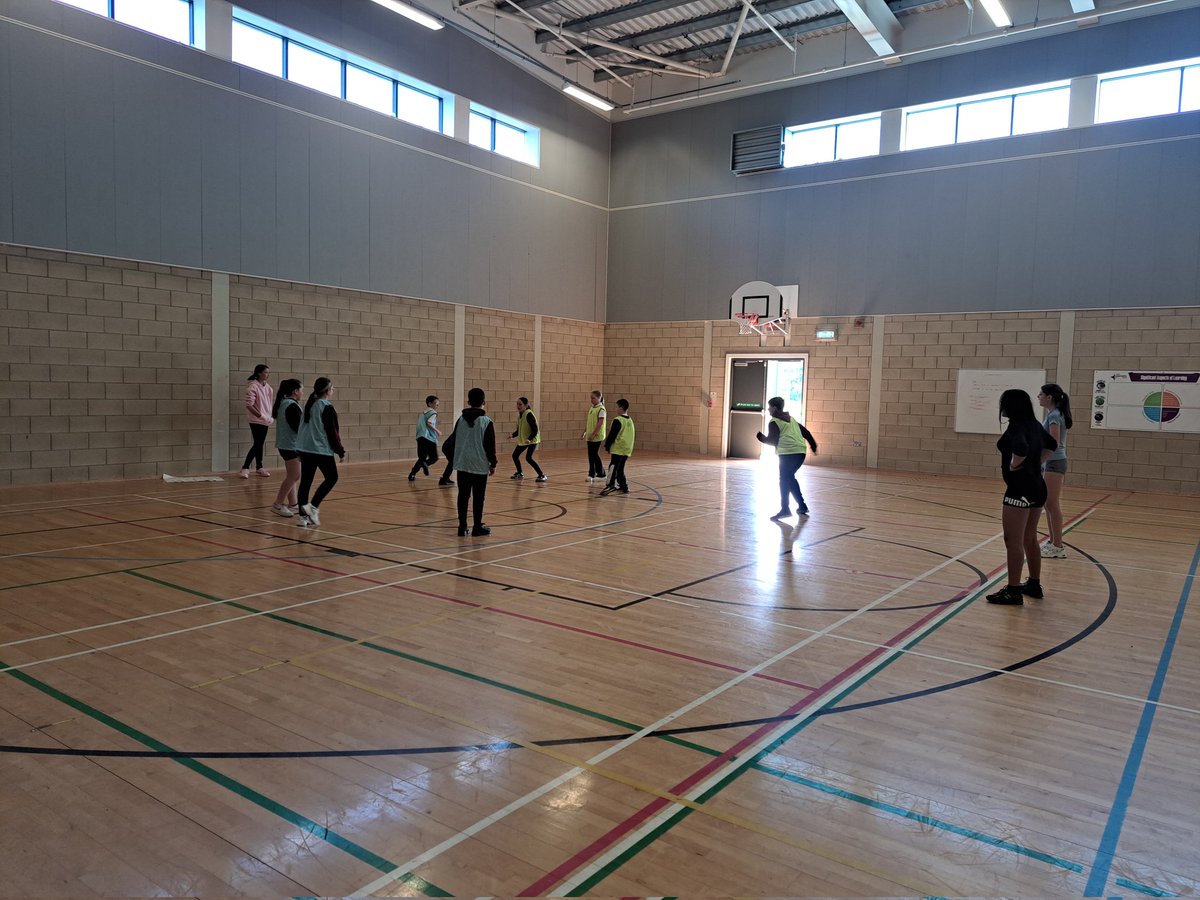 ASC -Vikki (@nlascvikki) on Twitter photo Leadership |
A huge thank you to the S3 leadership group from <a href="/PeCaldervale/">Caldervale PE</a> for organising and delivering an afternoon of basketball for pupils from <a href="/PrimaryHilltop/">Hilltop Primary School</a>. It was a great afternoon with lots of amazing basketball 🏀. Special mention to <a href="/Miss_L_Mods/">Miss Loughran Modern Studies</a> for her support. Leadership |
A huge thank you to the S3 leadership group from <a href="/PeCaldervale/">Caldervale PE</a> for organising and delivering an afternoon of basketball for pupils from <a href="/PrimaryHilltop/">Hilltop Primary School</a>. It was a great afternoon with lots of amazing basketball 🏀. Special mention to <a href="/Miss_L_Mods/">Miss Loughran Modern Studies</a> for her support.