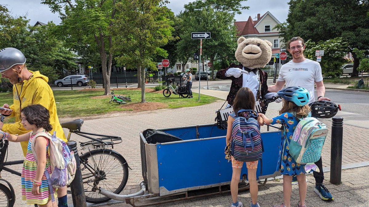 Katherine B tweet media