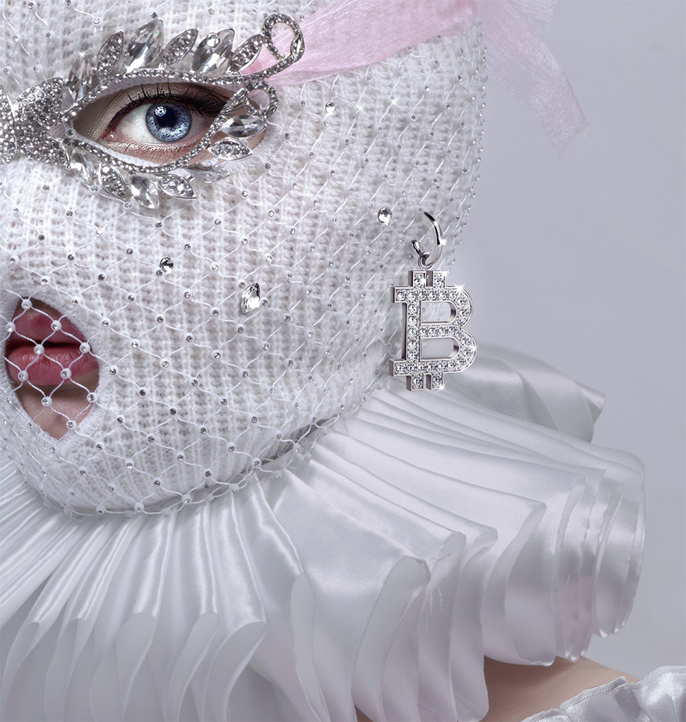 royal white 👑🤍