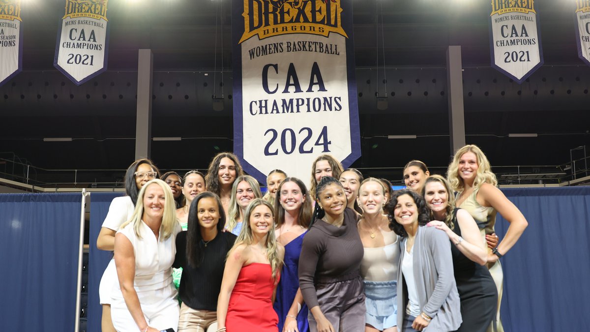 DrexelWBB's tweet photo. Women's Basketball Announces 2023-24 Award Winners

STORY | https://t.co/XSxzbx0IuX https://t.co/eXDs6tnZw1
