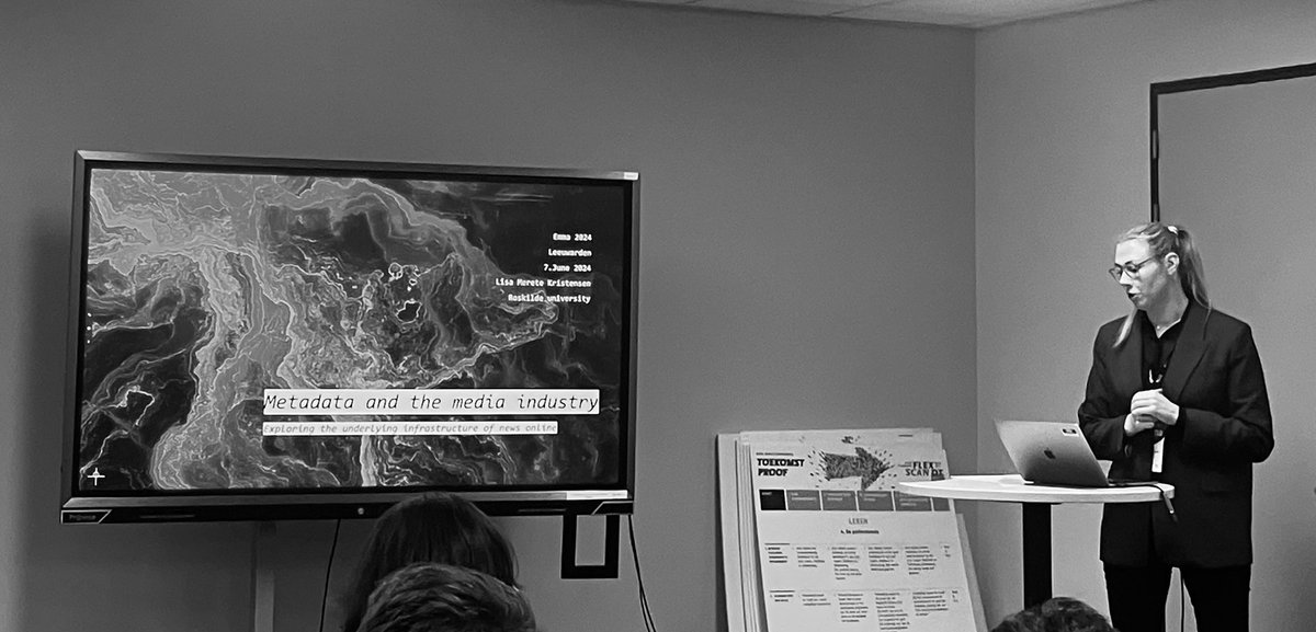 The DANI Project (@daniproject_ruc) on Twitter photo In the very last presentation at #emmaleeuwarden, @Lisa_Merete presents her <a href="/DANIproject_RUC/">The DANI Project</a> research into the technical infrastructure of digital news (connecting also to <a href="/DataPublicsRUC/">DataPublics</a>). In the very last presentation at #emmaleeuwarden, @Lisa_Merete presents her <a href="/DANIproject_RUC/">The DANI Project</a> research into the technical infrastructure of digital news (connecting also to <a href="/DataPublicsRUC/">DataPublics</a>).