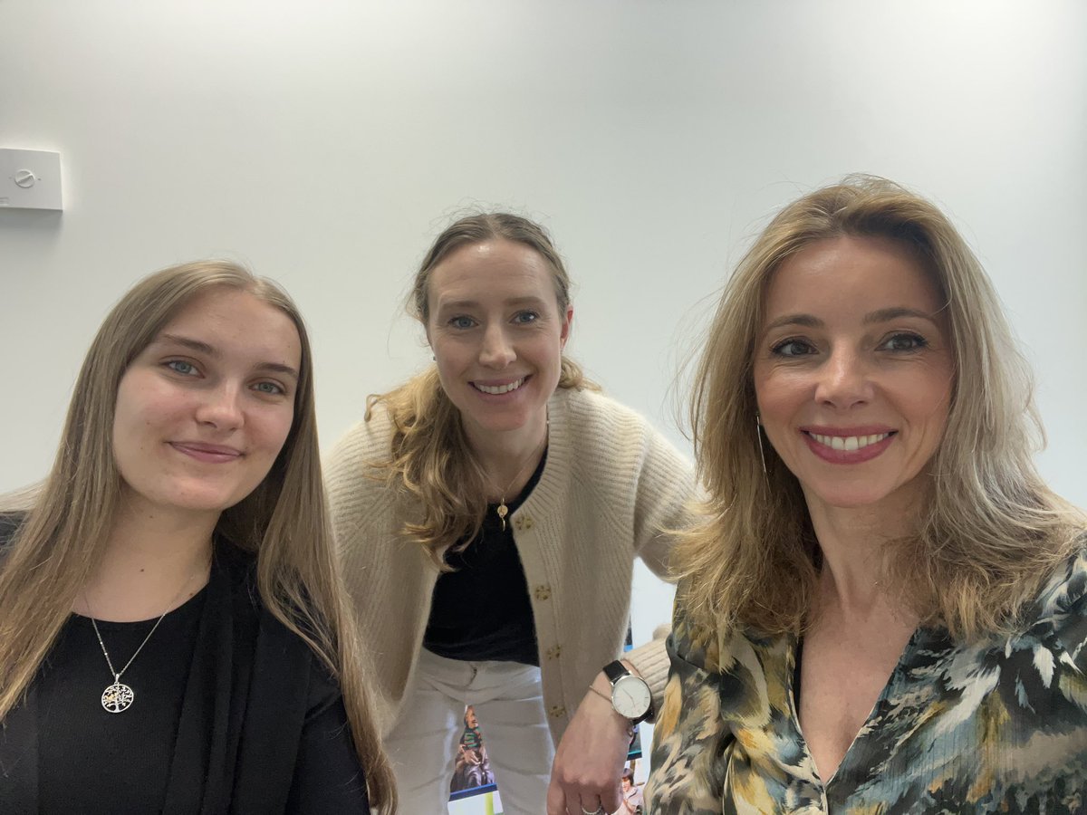 Monica Ferro tweet media