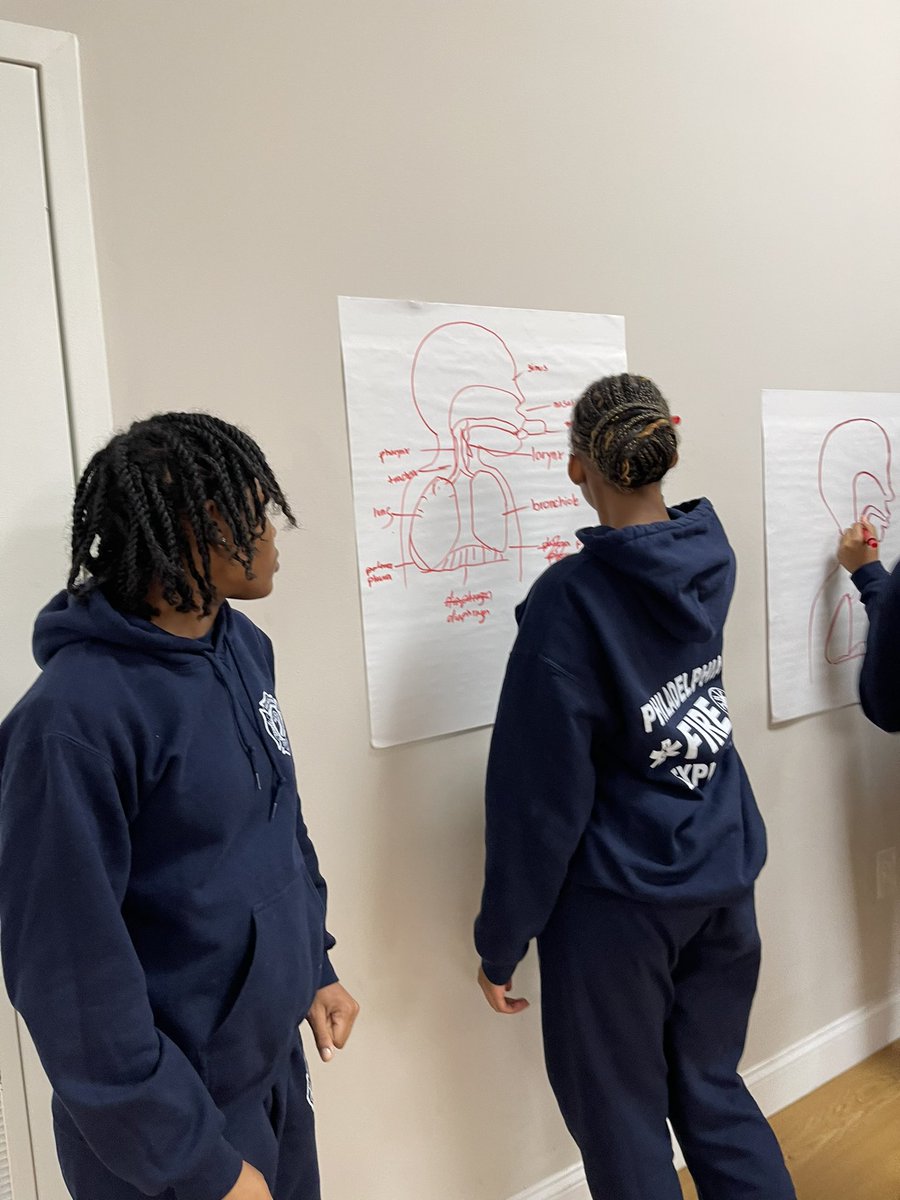 Fire1873's tweet photo. PFD Fire/EMS Explorers recently gave presentations on the respiratory system. They did such a great job! They are your next generation of EMTs, Paramedics, Firefighters and Emergency Responders. PFD Explorers are community focused and response ready! https://t.co/NdPPSdQuF0