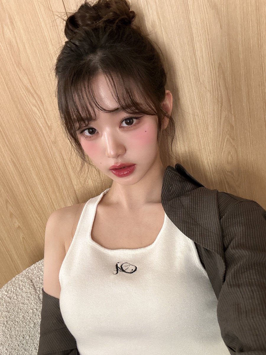 ivepics_'s tweet photo. 🐰🫧 https://t.co/dV7klwSelb