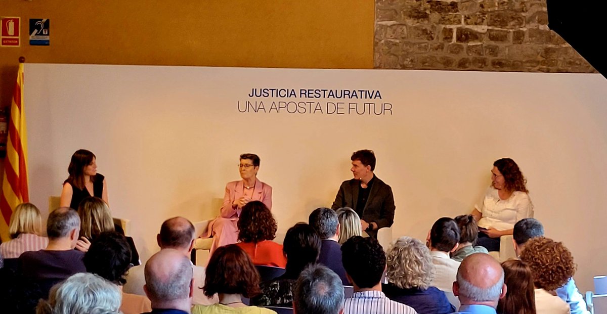 Justícia restaurativa: una aposta de futur: Per un DRET per TOTES les víctimes de qualsevol delicte, per una opció i elecció de les persones victimàries i víctimes i un bé per la comunitat #usescoltem #usdonemespai <a href="/acaldero2/">Amand Calderó</a> <a href="/giselatorns/">Gisela Torns Payà</a> <a href="/martaf61/">Marta Ferrer</a> <a href="/lserratusell1/">Lidia S.</a> <a href="/gemmaubasart/">gemma ubasart</a>