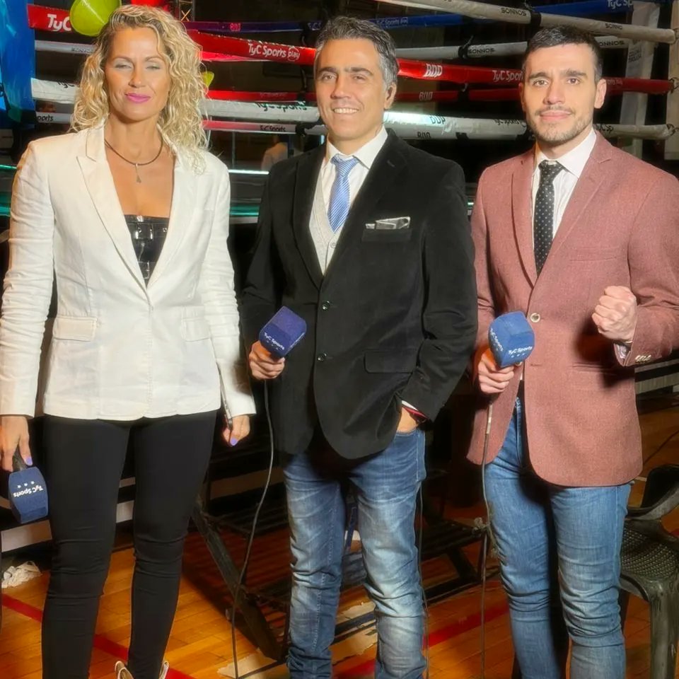 tuchojurnet13's tweet image. Feliz #DiaDelPeriodista a todos con los que transitamos esta hermosa profesión 👦🏽⚽️🥊🎙🎧