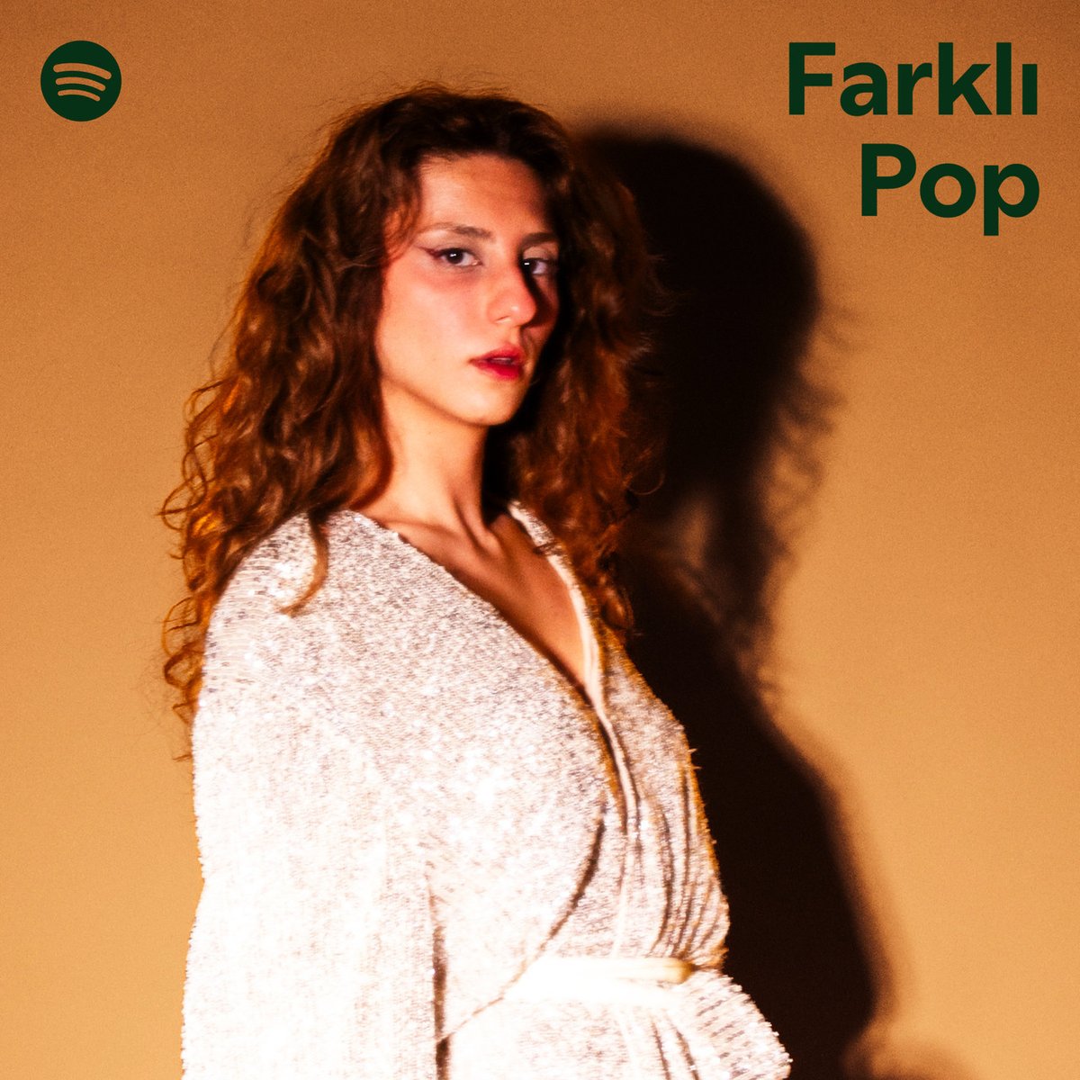 Billur Battal yeni teklisi "TELKİN" ile <a href="/SpotifyTurkiye/">Spotify Türkiye</a>'nin Farklı Pop listesinin kapağında!