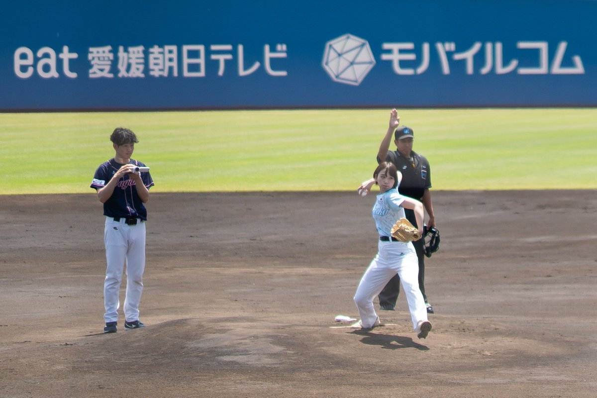 ついに始球式の動画が出来上がりました！！！
投げるのは日曜日に上がります！！！！！
チャンネル登録してお待ちください！！！
youtu.be/ifOj5vwE5u4?si…