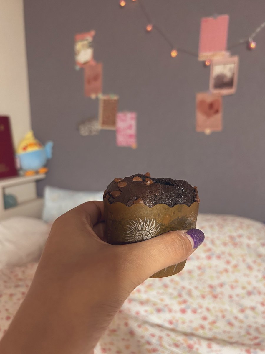 lingsrii's tweet photo. Muffin day https://t.co/rUscUN6xW7