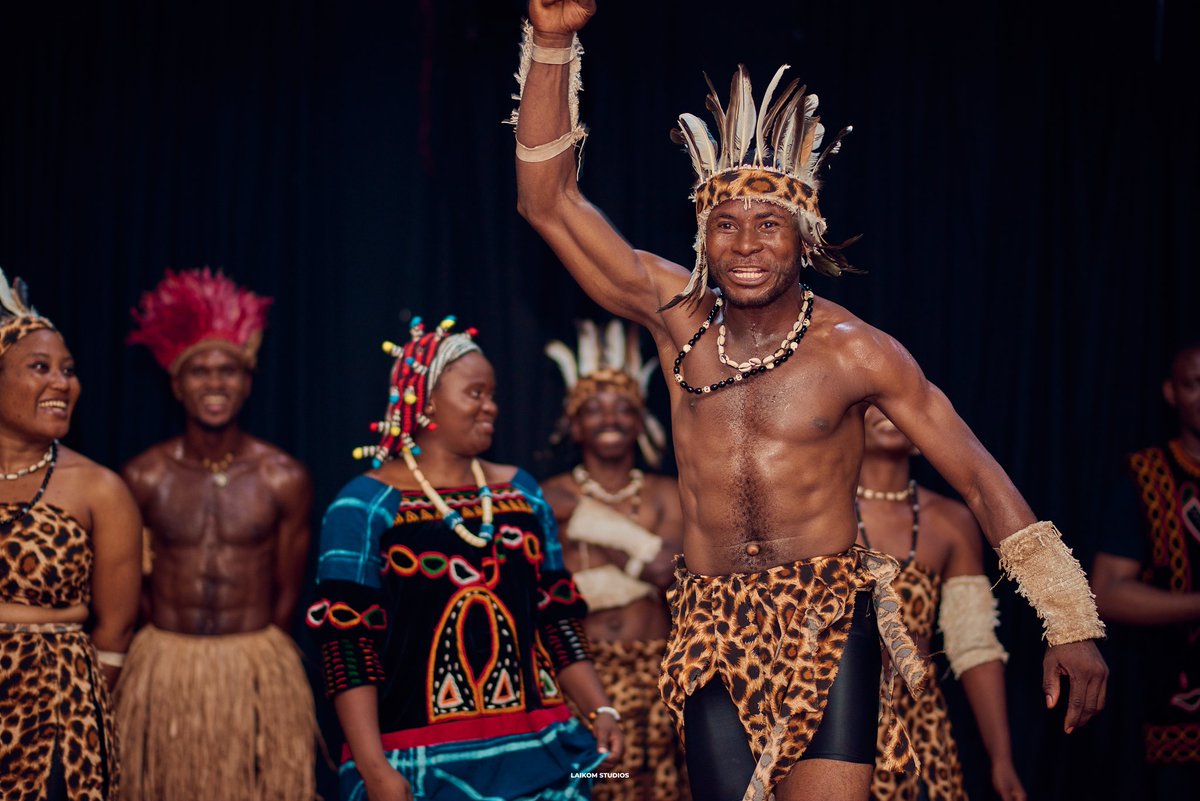 ngonnso's tweet photo. Africa's involvement in what stories they would like to tell and show, whom they will like to share with, when, how and why remains a key part of decolonising heritage management and museum practices.

#africanstories
#africanart 
#africa

@MellonFdn 
@OpenSociety 
@African_WH_Fund 
@SmithsonianEdu 
@GlobalHeritage 
@HCDGroup 
@IcomOfficiel 
@GettyFoundation