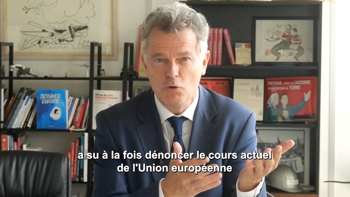 #Européennes2024 : l'appel de Fabien Roussel à voter pour la liste de Léon Deffontaines

Il souligne que Deffontaines a su lors de la campagne "à la fois dénoncer le cours actuel de l’Union européenne et montrer l’imposture sociale du RN" ➡️ l.humanite.fr/aON