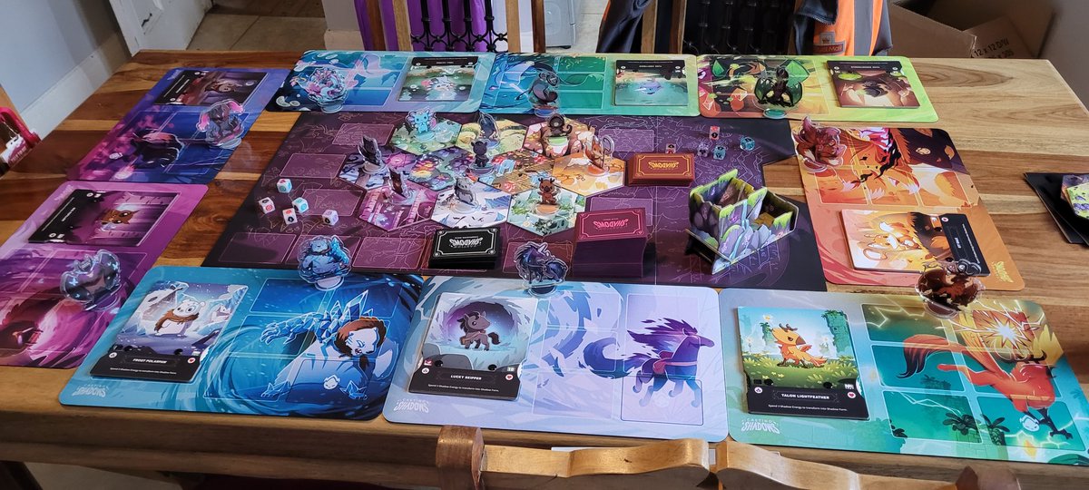 BugCatcherVince's tweet photo. @Shadypenguinn M:TG, Boardgames, Game collectibles and Displates. So. Many. Displates. https://t.co/cPCR2BY8IR