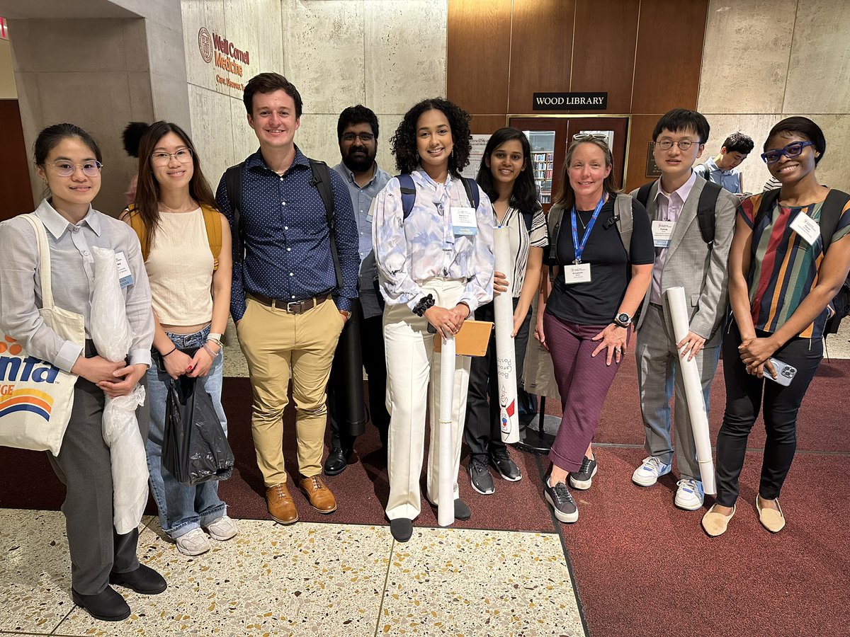 group_boon's tweet image. Yesterday the WHOLE @group_boon journeyed to the @NYASciences End-of-Year Symposium on Deconvoluting Protein Networks! This year was a lot of fun!

@JasonWithorn was even selected to present an plenary talk!

Shout out to @LiaParkin from @jcslab on winning a poster award!!!