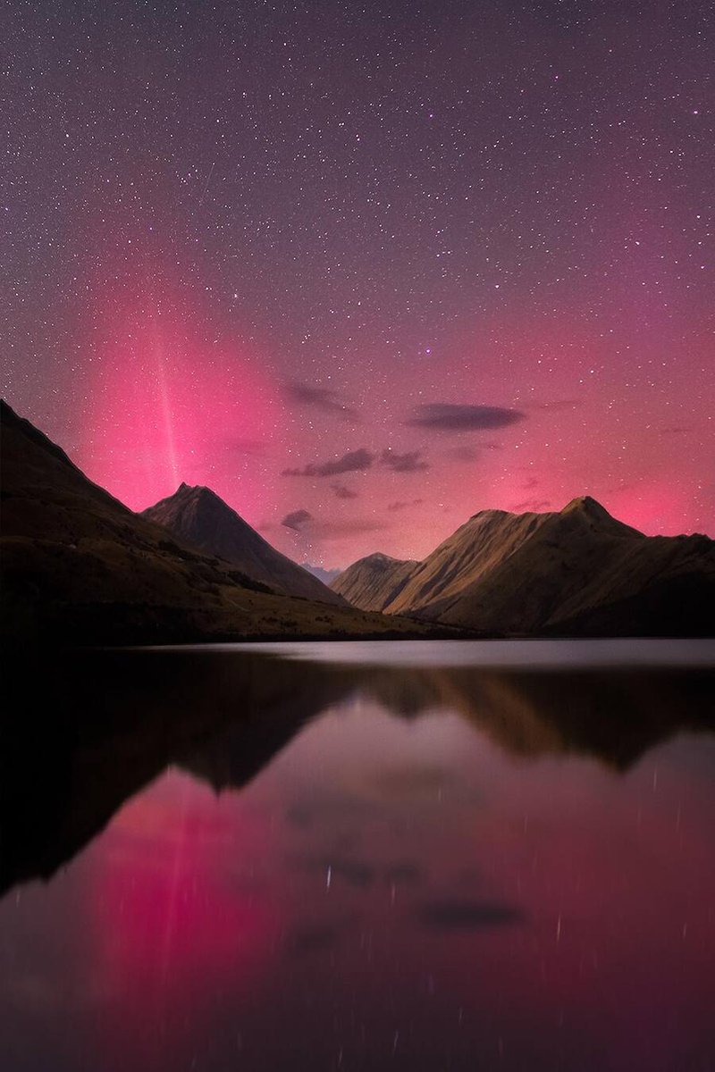 Seen0nTumblr's tweet photo. Moke Lake, New Zealand. https://t.co/ogmC9PtusR