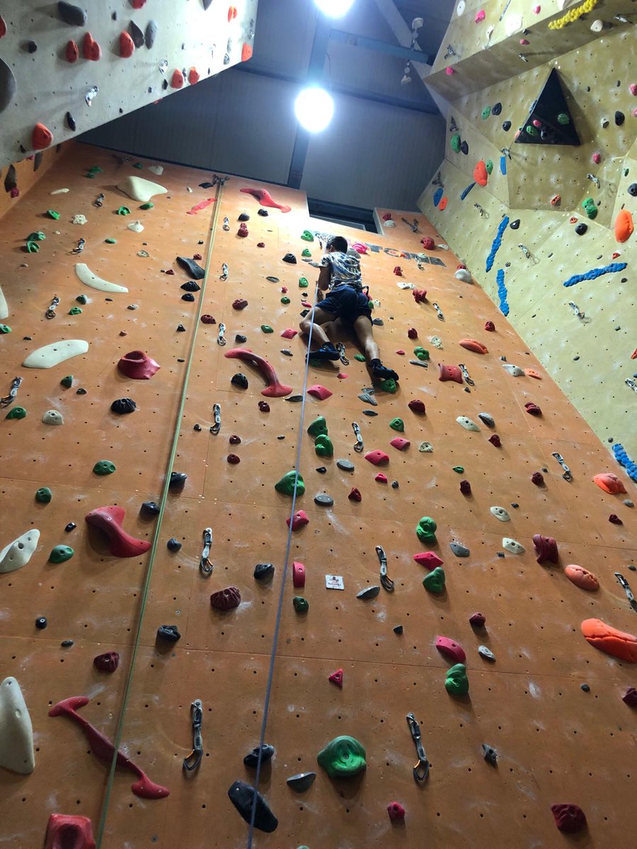 RadleyClimbing tweet media