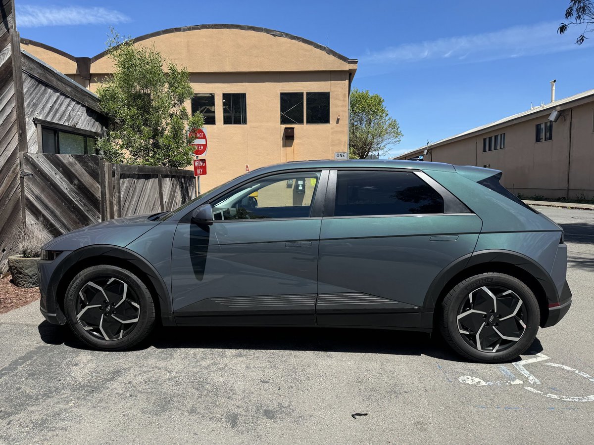 Sheel Mohnot tweet media