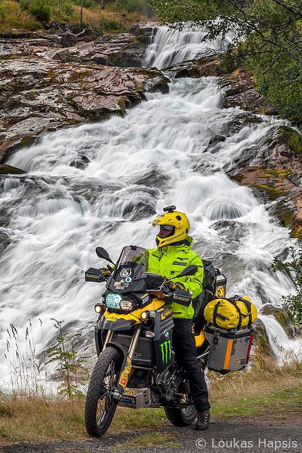 KANSAS BORN tweet media