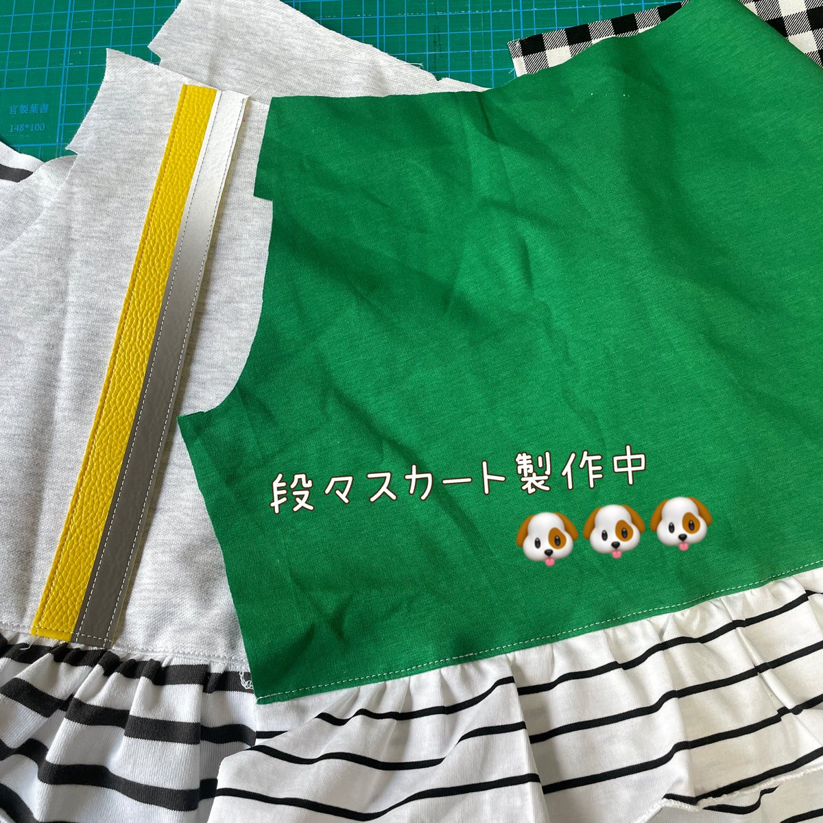 kei_bornfrom's tweet photo. 今日も楽しく製作中😍

#ドルフィンアニマルホスピタル浦和美園院 ｻﾏ  #譲渡会  #犬  #犬服  #ハンドメイド  #ミシン  #マルシェ  #トイプードル #likeme https://t.co/0bW51GaiyS