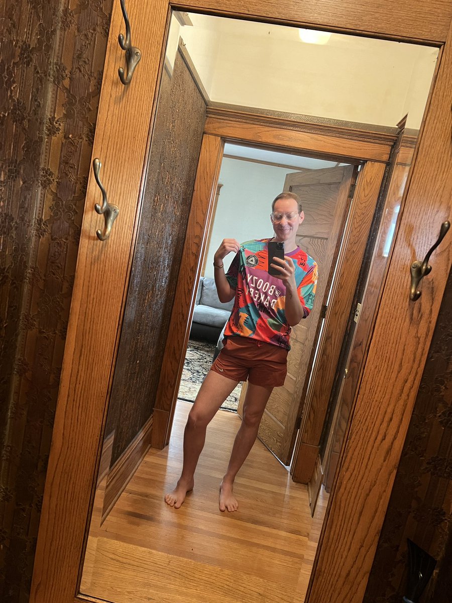 Wearing my <a href="/SiouxFallsCity/">Sioux Falls City FC ⚽️</a> x @hummelUSA x <a href="/jjswine/">JJ's Wine, Spirits & Cigars</a> Equality Kit for tonight’s home opener and #Pride celebration on this #FootyKitFriday!

Let’s goooooo 🏳️‍🌈⚽️🏳️‍⚧️