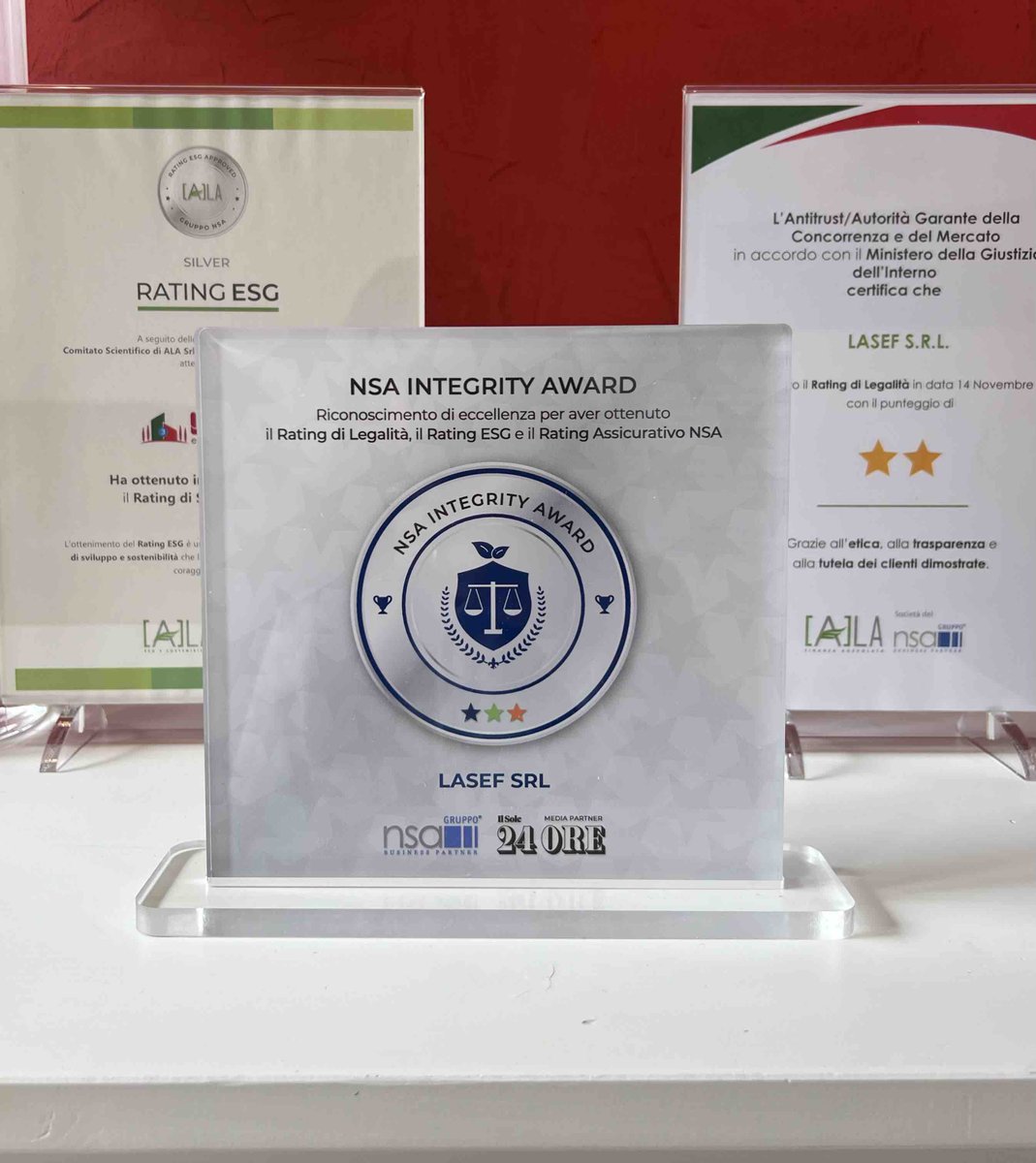 lasefsrl's tweet photo. Lasef ha ottenuto il Rating di sostenibilità ESG e il Rating di Legalità.
Il Gruppo NSA ha istituito l'NSA INTEGRITY AWARD, che riconosce le aziende che hanno integrato con successo i principi di sostenibilità e trasparenza nella loro strategia aziendale.
#Lasef #NSAIntegrity https://t.co/GI7LLOktiM
