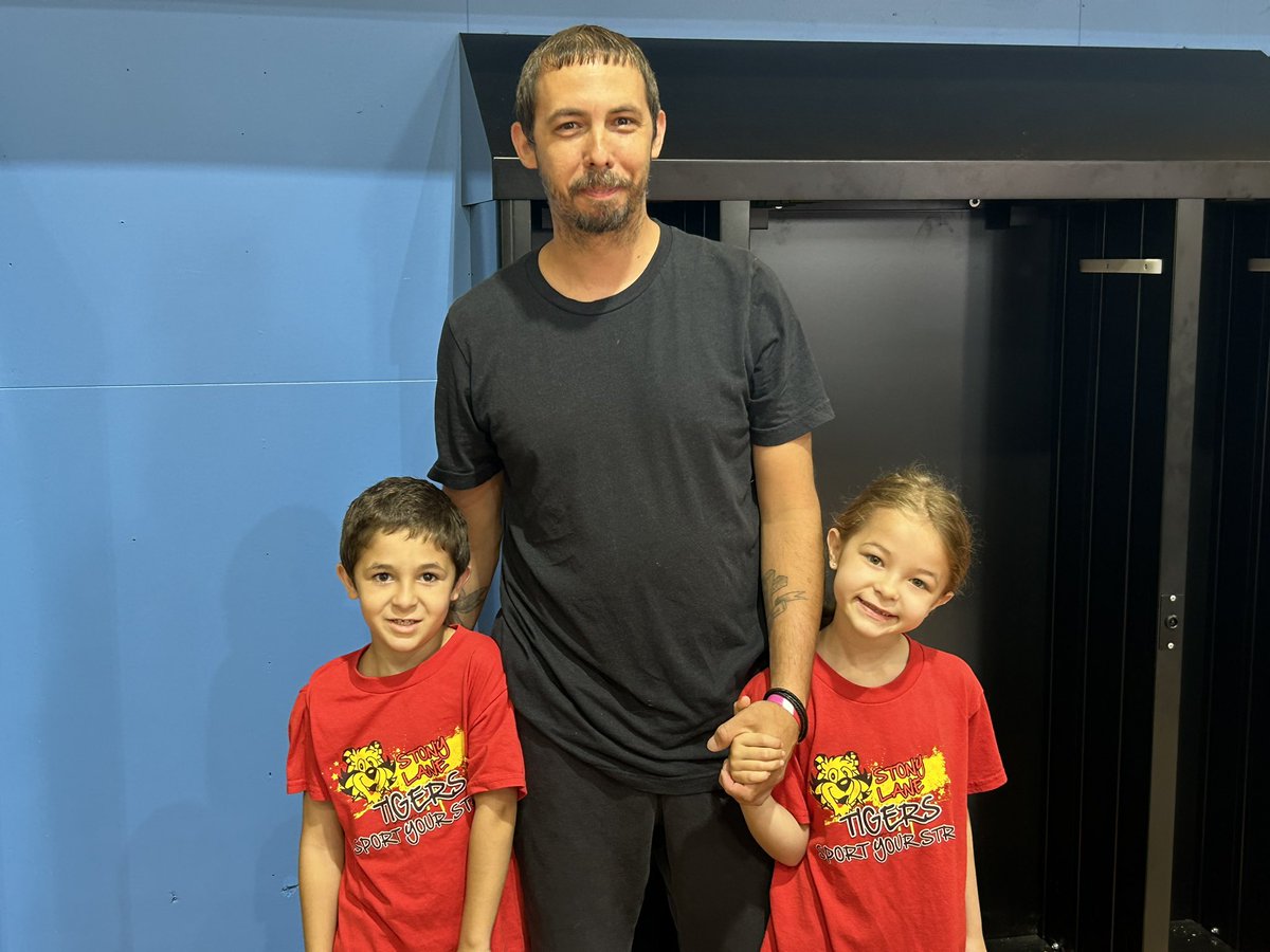 What’s happening <a href="/stony1lane/">Stony Lane School</a> ?
It’s Donuts with a Dude!