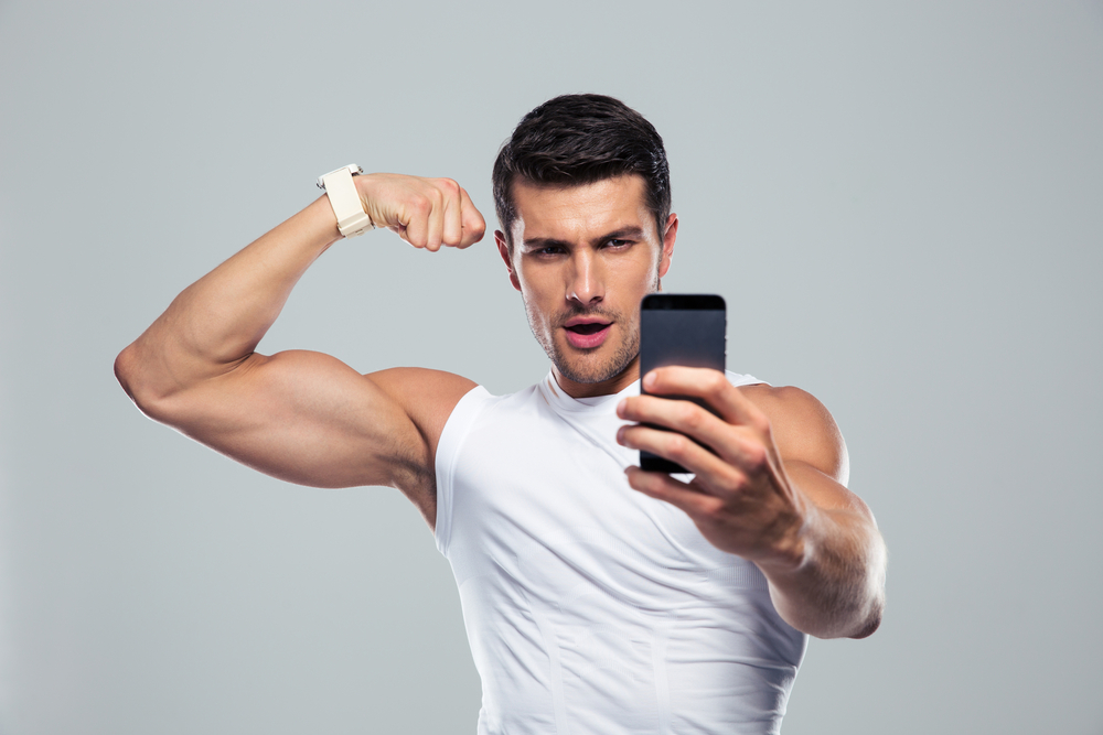 O2FitnessClubs's tweet photo. Sweat now, selfie later πΈπͺ Show off your post-workout glow and tag us for a chance to be featured on our social media pages! #selfie #postworkoutpic #FitnessFriday https://t.co/oc0Mbzs7X4