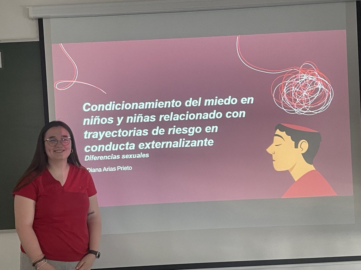 LabhumaUAB's tweet photo. Our lab wants to thank for their commitment and enthusiasm our undergraduate #Psychology students for their Final Degree Project! 

#DianaArias, #LauraDelgado, #TrizSacedo @uabpsicologia

You did so a great job!

#TFG #sexdifferences #externalizing

🥰🥰 https://t.co/nUFdJ93Zfp