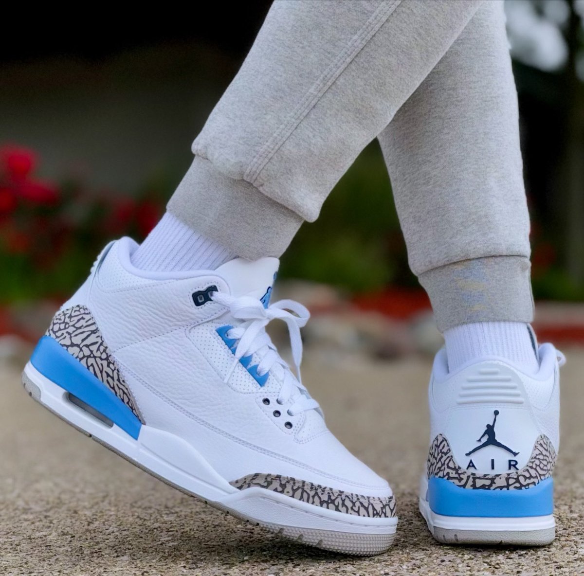 air jordan 3 retro unc on feet