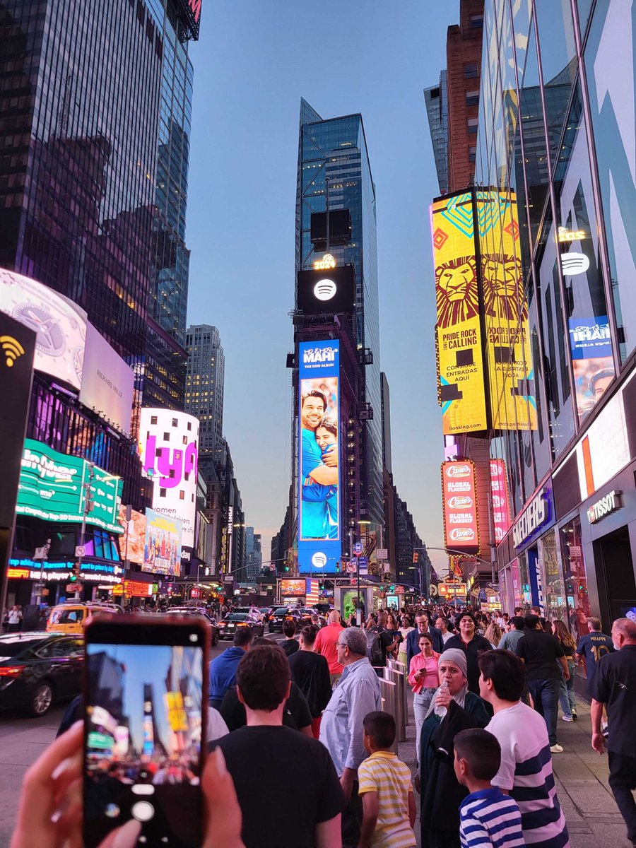 D-1 <a href="/devmos2024/">Devmos 2024</a>

Awesome <a href="/confio_tech/">Confio</a> devs landed in NewYork! Getting ready to share <a href="/CosmWasm/">CosmWasm</a> knowledge and learn 
🔥🔥🔥 

Thank you <a href="/osmosiszone/">Osmosis 🧪</a> for organizing