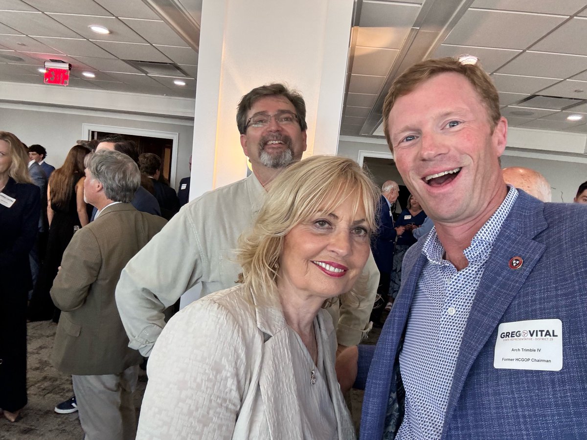 archtrimbleiv's tweet photo. Excellent night supporting my good friend @GregVitalTN in his re-election campaign in District 29!
@RepHazlewoodTN @GarnettDecosimo @AGarrettSheriff
#tennessee #leadership #chattanooga #collegedale #ooltewah https://t.co/Pw6wUqhLVz