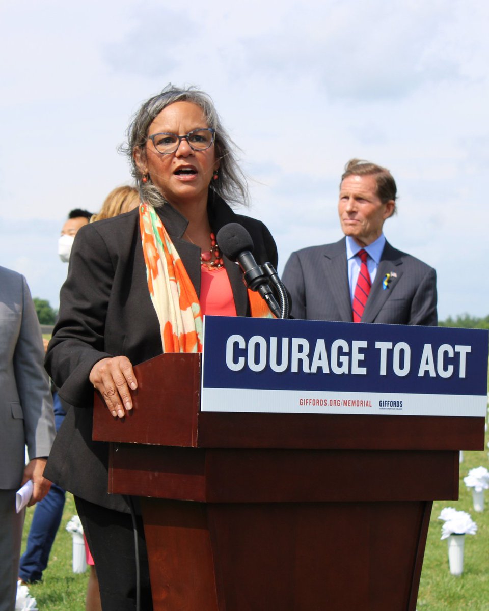 Robin Kelly tweet media