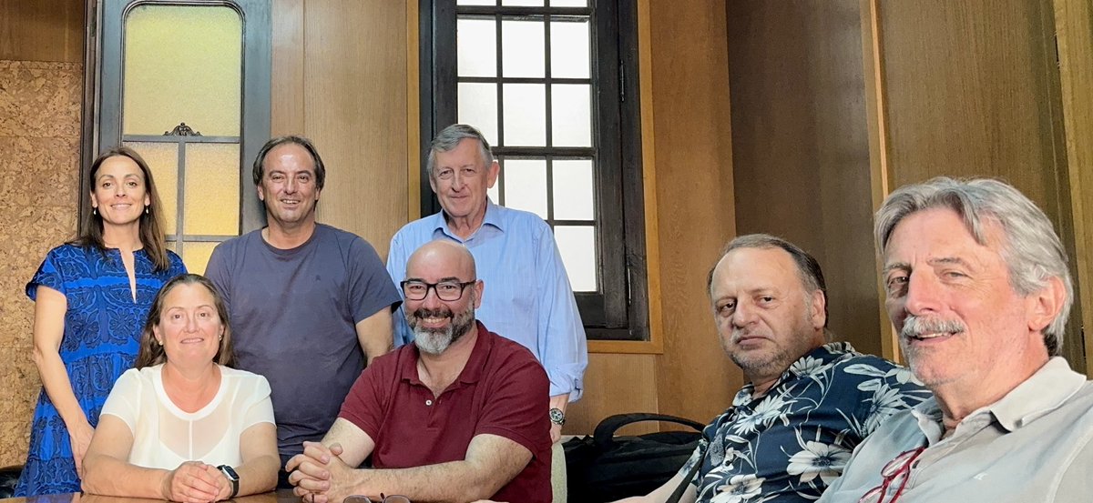 Nueva Junta del Colegio de Biologos de Aragon. Otros ilusionantes 4 años por delante ⁦<a href="/copbaragon/">Biólogos de Aragón</a>⁩ ⁦<a href="/iochgar/">Ignacio Ochoa</a>⁩ ⁦<a href="/Trifoliumca/">ConsultoríaAmbiental</a>⁩ ⁦<a href="/Abad1Jorge/">Jorge Abad Garcia</a>⁩