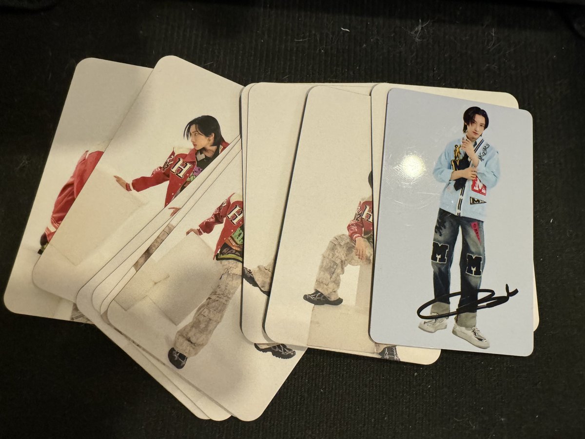 sweetheartML's tweet photo. ( pls rt ) ขาย AppealxNoeul #โนอึล

Keyring 200 รวมส่ง
การ์ด Set 300 รวมส่ง

ใครสนใจ dm ค่ะ

#Appeal #AppealOfficial #AppealThailand #AppealBodyRejuvenatingEssence #Noeul #AppealxNoeul #Noeulnuttarat #โนอึล #NoeulFirstPresenterAppeal #MagentaBoy https://t.co/2SnsiTHbpQ