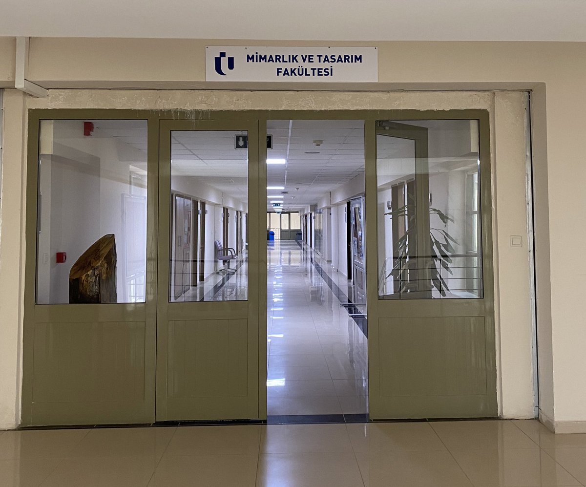 iyi ki bitti, omuzlarımdan koca bir yük gitti. çoktan alıştım yokluğuna, inan ki…