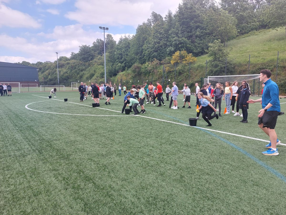 MissKKelly's tweet photo. Wojtyla House smashing it this afternoon with a netball win and a 73cm STEM tower 💛 We loved how involved and included our new @ndhs1 S1s were!  #inourWojtylaEra #seeyouinAugust https://t.co/3vks6HfKH6