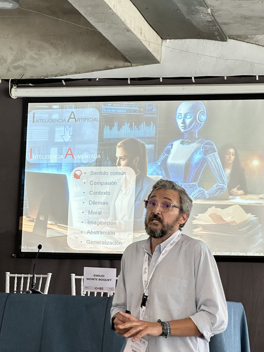 FerrandoRau's tweet photo. IA: inteligencia artificial y/o aumentada #modeloCMO @mapex_sefh @sefh_ #ACADEMIO @emiliomonteb @morilloverdugo https://t.co/hKp3Yn9nQA