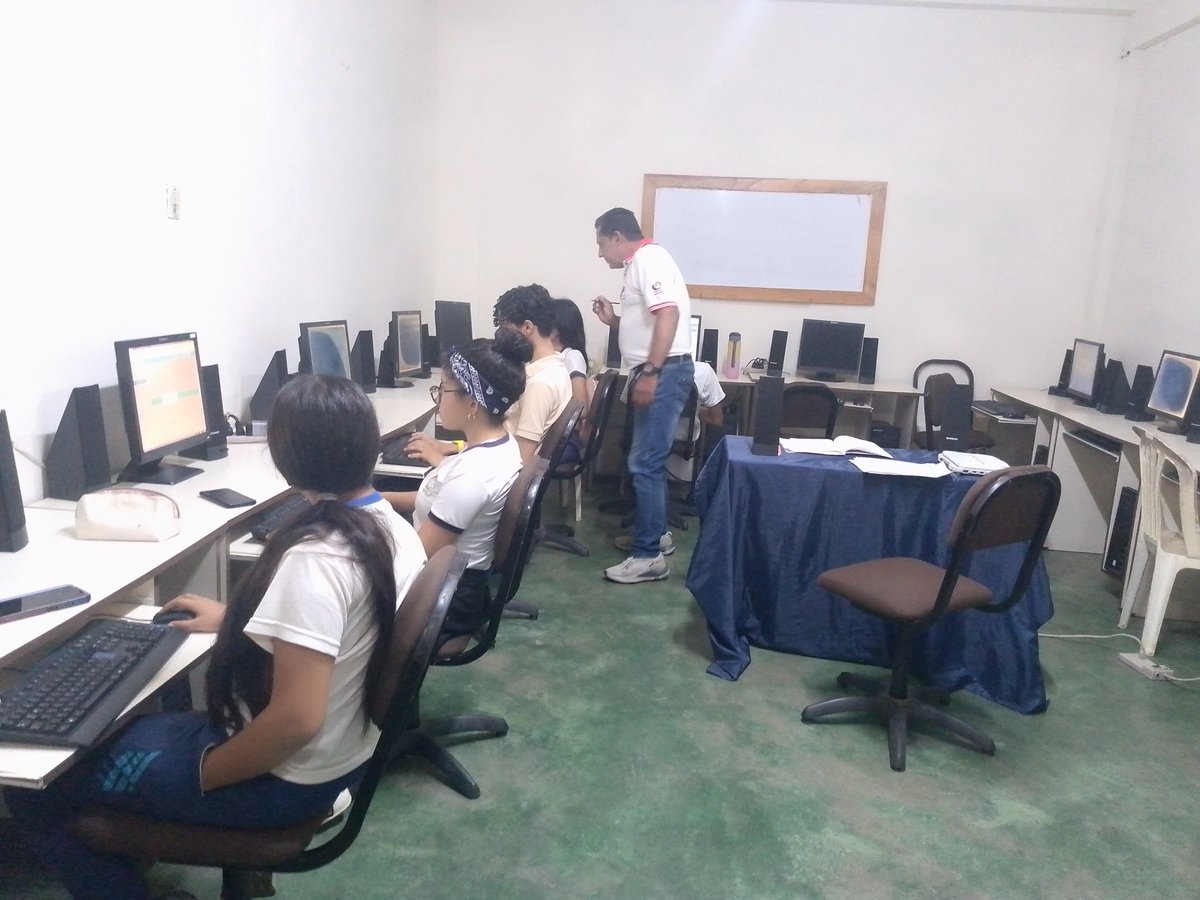 Continua Registro Sistema Nacional de Ingreso 2024, Garantizamos la prosecución de tus estudios universitarios para que construyas tu futuro profesional y aportes todo tu talento al desarrollo integral del país. 
#TrujilloVanguardiaEducativa