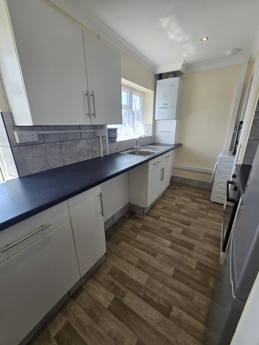 Ashkentcleaners's tweet photo. Contact Us Today!
 01233 542177 info@ashfordkentcleaners.co.uk https://t.co/9pg7K9lfxG
Book Your First Clean Now and Enjoy a Fresh Start!
Join our satisfied clients who trust Ashford Kent Cleaner Ltd for their home and office cleaning needs. Don’t wait transform your space today! https://t.co/TYr3FRxjr4
