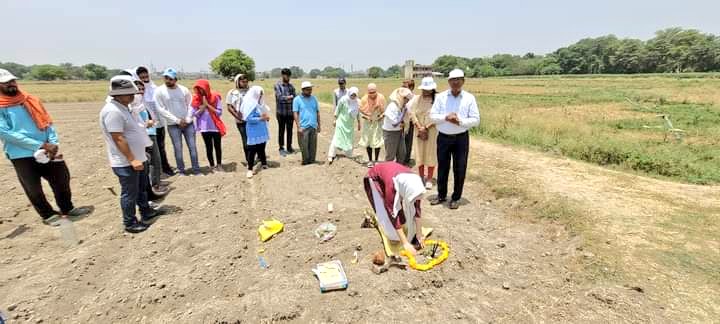 Director (Agriculture) BHU tweet media