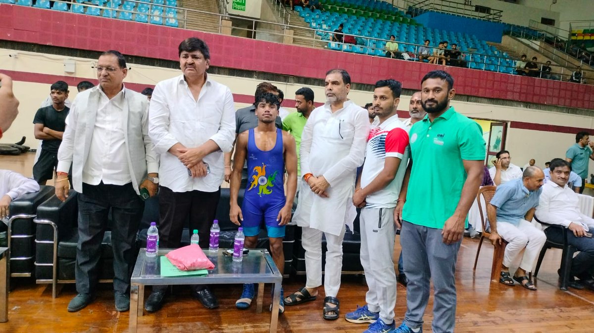 jsspsociety's tweet photo. JSSPS  wrestler Bikash Kachhap first from Jharkhand  has made history by securing a spot in the Indian Wrestling Team in the 48 kg weight category for the  upcoming U-17 Asian Wrestling Championship in Amman, Jordan.🤼‍♂️.Selection trials held today at the IG Stadium ,New Delhi 🔥🇮🇳 https://t.co/RfA5dY4t23