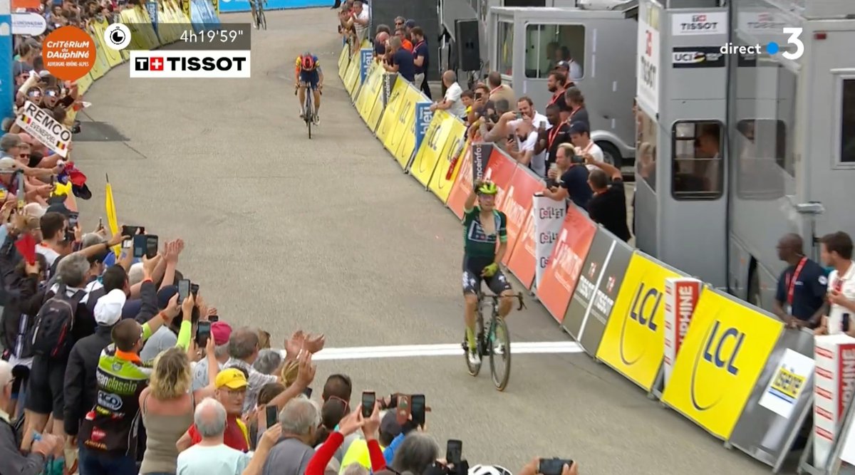 🇫🇷 #Dauphiné

🏆🏆 Primož takes the win! 🏆🏆

Congrats <a href="/rogla/">Primož Roglič</a> on a superb ride! 👏🏼👊🏼🙌🏼